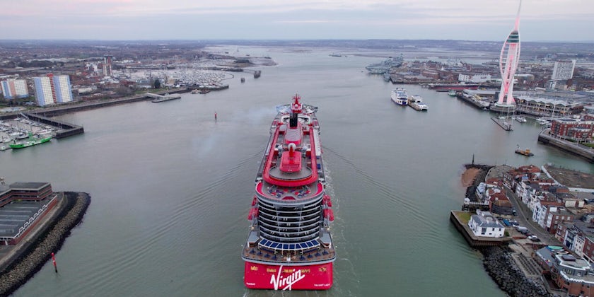Virgin Voyages Valiant Lady arrives in Portsmouth (Photo by Andrew McAlpine)