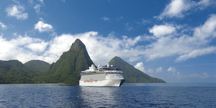 Oceania's Riviera in St. Lucia (Photo/Oceania Cruises)