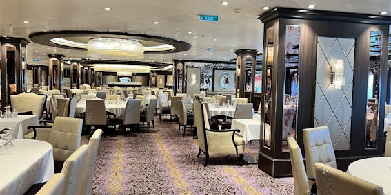 Grande Dining Room on Quantum of the Seas (Photo: Melinda Crow)