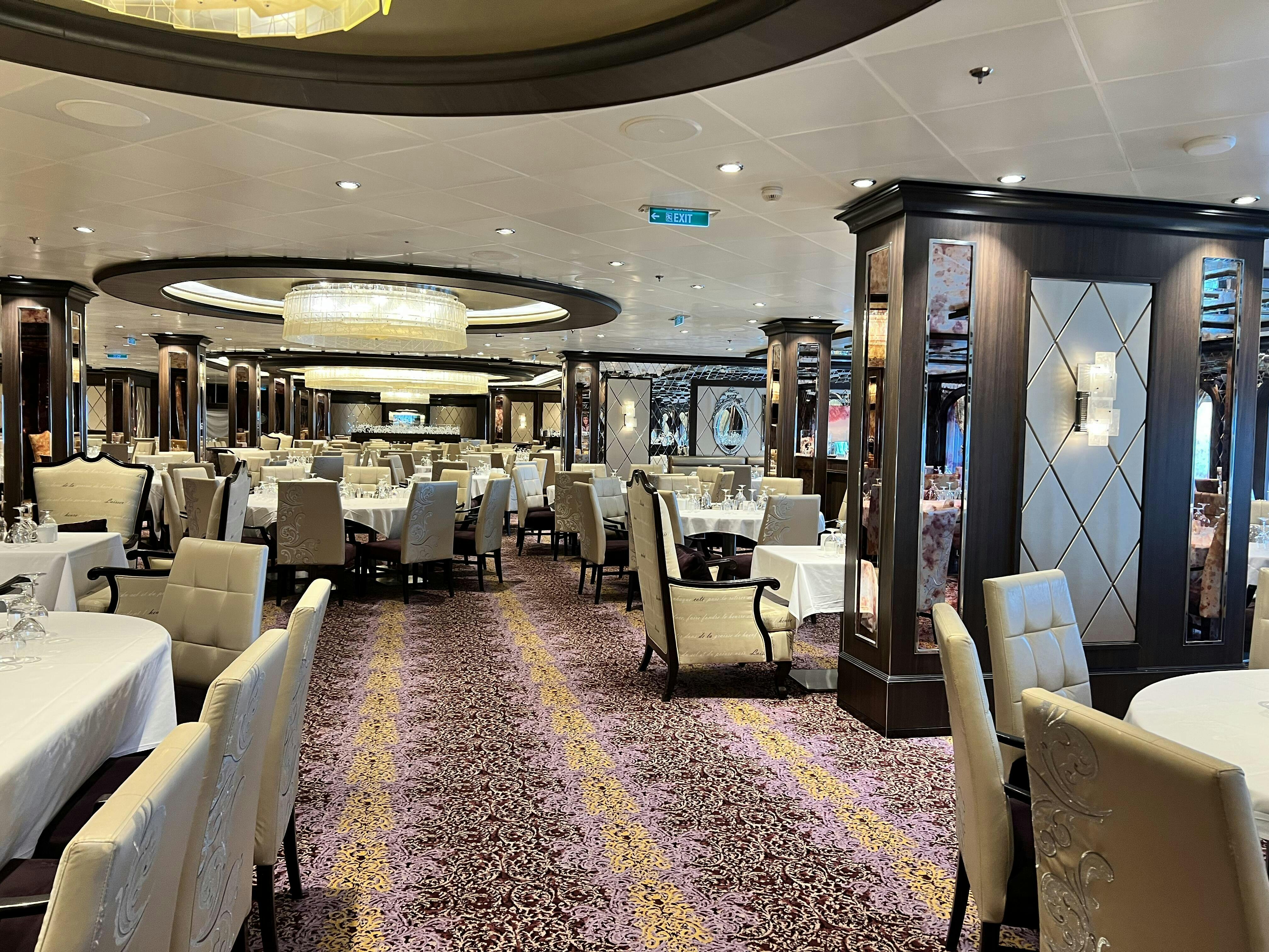 Royal Caribbean Quantum of the Seas Cruise Expert Review (2023)
