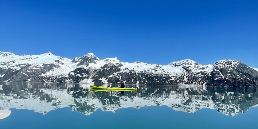 Kayaking Glacier Bay with UnCruise Adventures (Photo/Olivia Liveng)