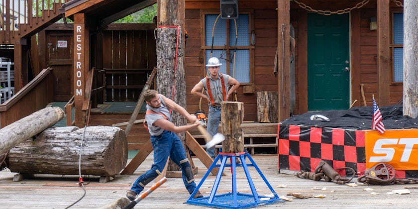 Competition at the Great Alaskan Lumberjack Show (Photo: Aaron Saunders)