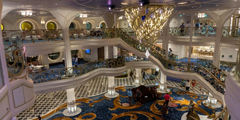 The Grand Hall aboard Disney Wish is an entirely new concept for the line (Photo: Aaron Saunders)