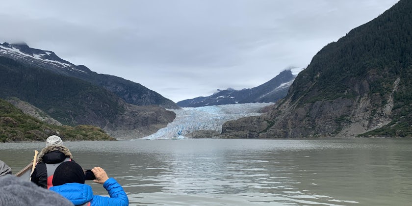 Mendenhall Glacier in Juneau (Photo by Adam Coulter)