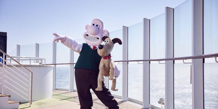 Wallace & Gromit onboard P&O Cruises' Arvia