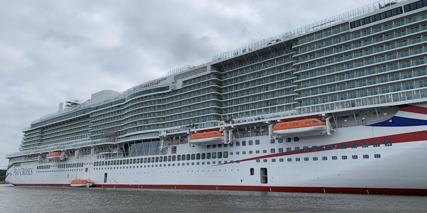 P&O Cruises Arvia in the Meyer Werft shipyard (Photo by Adam Coulter)