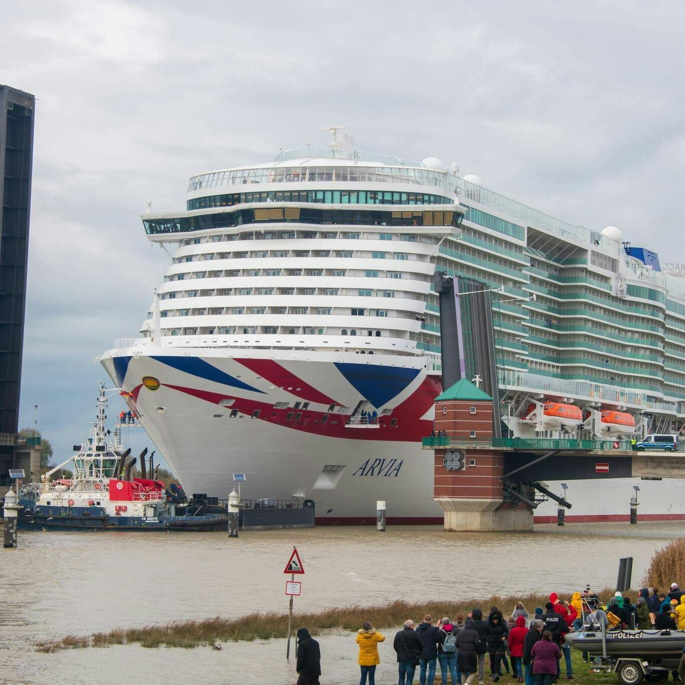 P&O Cruises new ship Arvia leaves shipyard