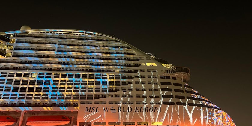 Art projection on MSC World Europa in Doha (Photo Kerry Spencer)