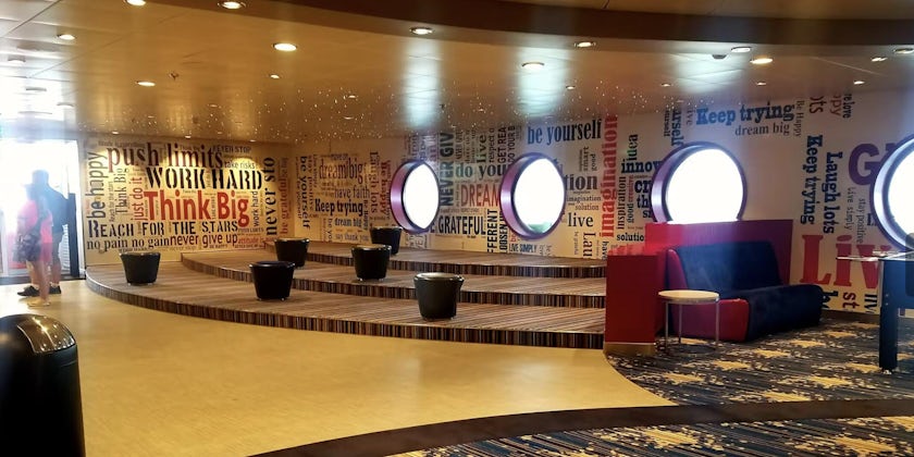 Teen club space onboard Symphony of the Seas