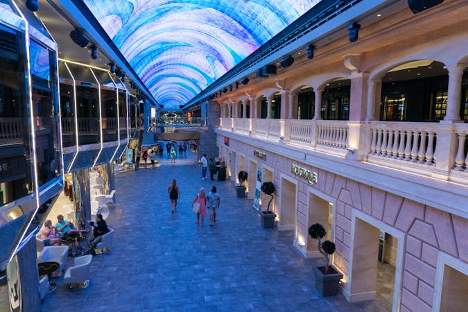 The Galleria Meraviglia boasts a massive LED ceiling. (Photo: Aaron Saunders)