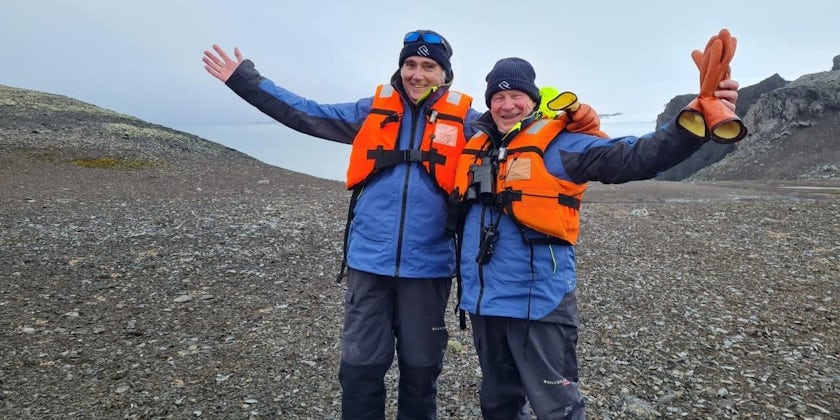 Stefan Kredel and Bill Davis part of the Silversea Scouting team in Antarctica (Photo Stefan Kredel)