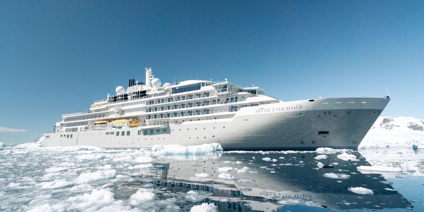Silver Endeavour at anchor in Petermann island surrounded by ice (Image: Silversea)