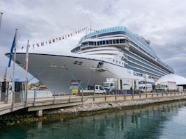 Oceania's new Vista docked alongside in Valletta, Malta on May 8, 2023 (Photo: Aaron Saunders)