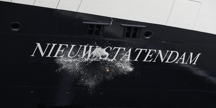 Champagne bottle smashing against the hull of Nieuw Statendam (Photo: Holland America Line)
