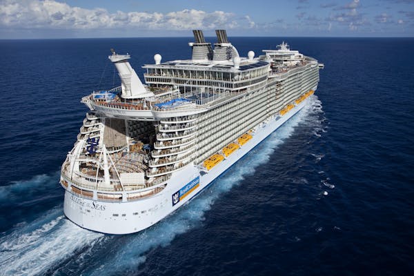 undefined Allure of the Seas