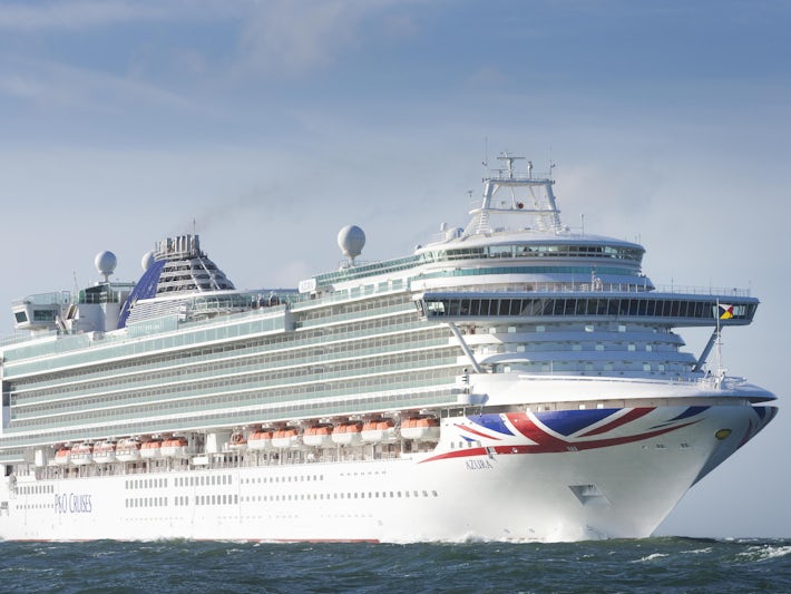 MS Azura