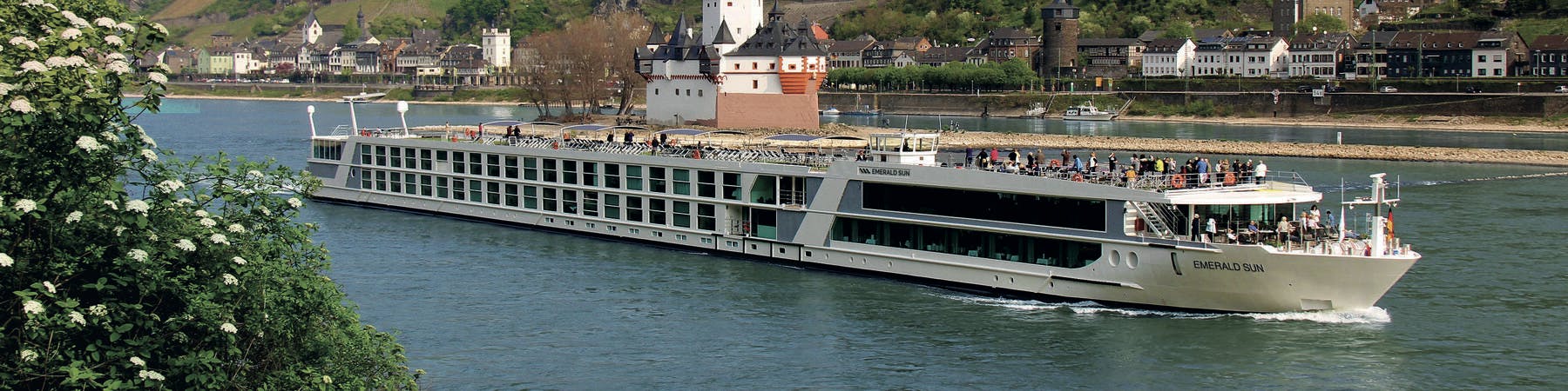 Emerald Sun Cruise Ship Review Photos Departure Ports On Cruise Critic