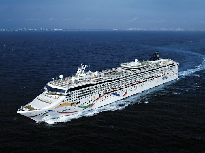 norwegian dawn cruise ship review