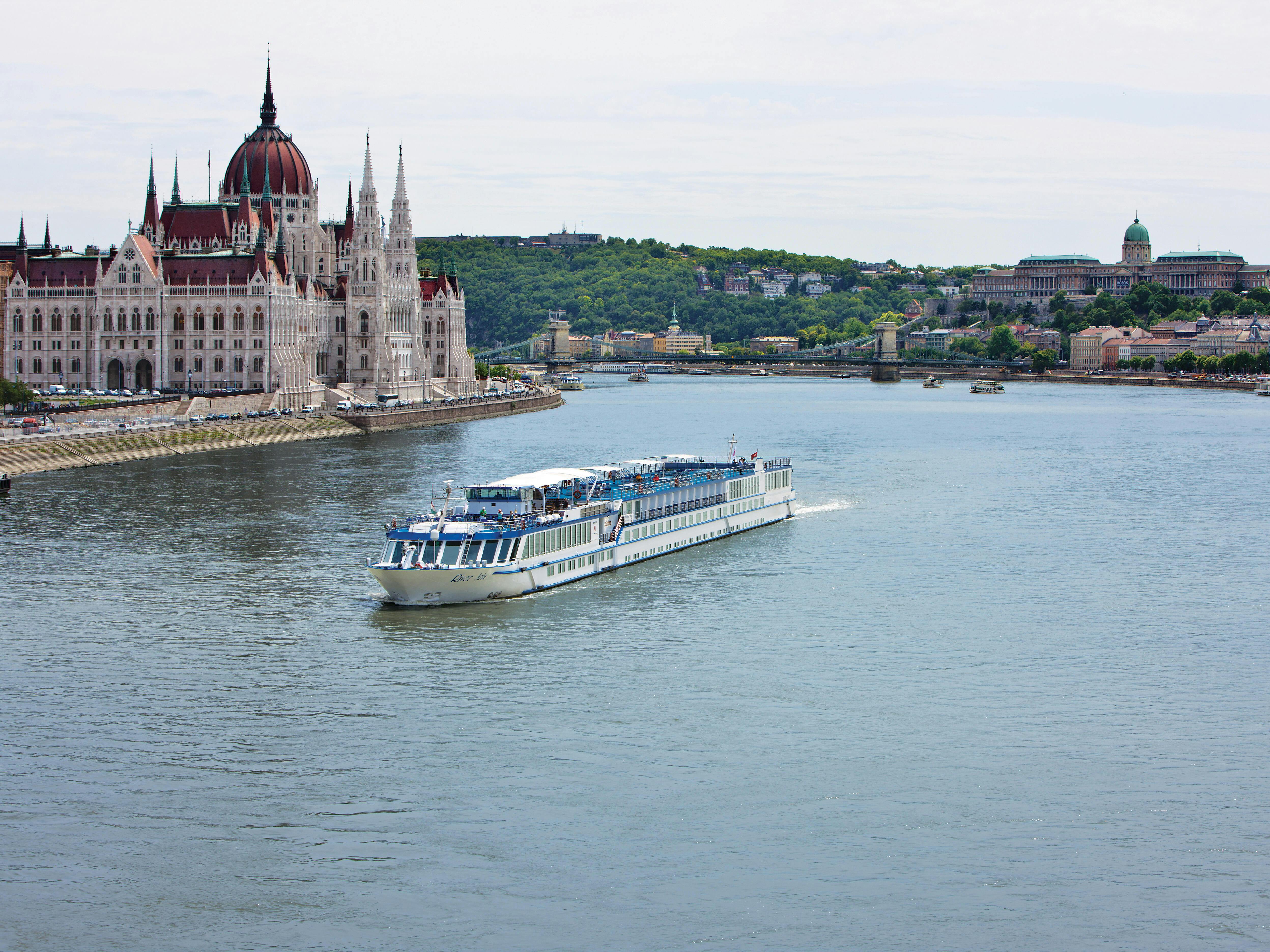 River Aria Cruise Ship Review Photos & Departure Ports on Cruise Critic