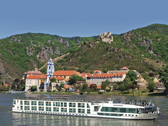 scenic crystal cruise ship reviews