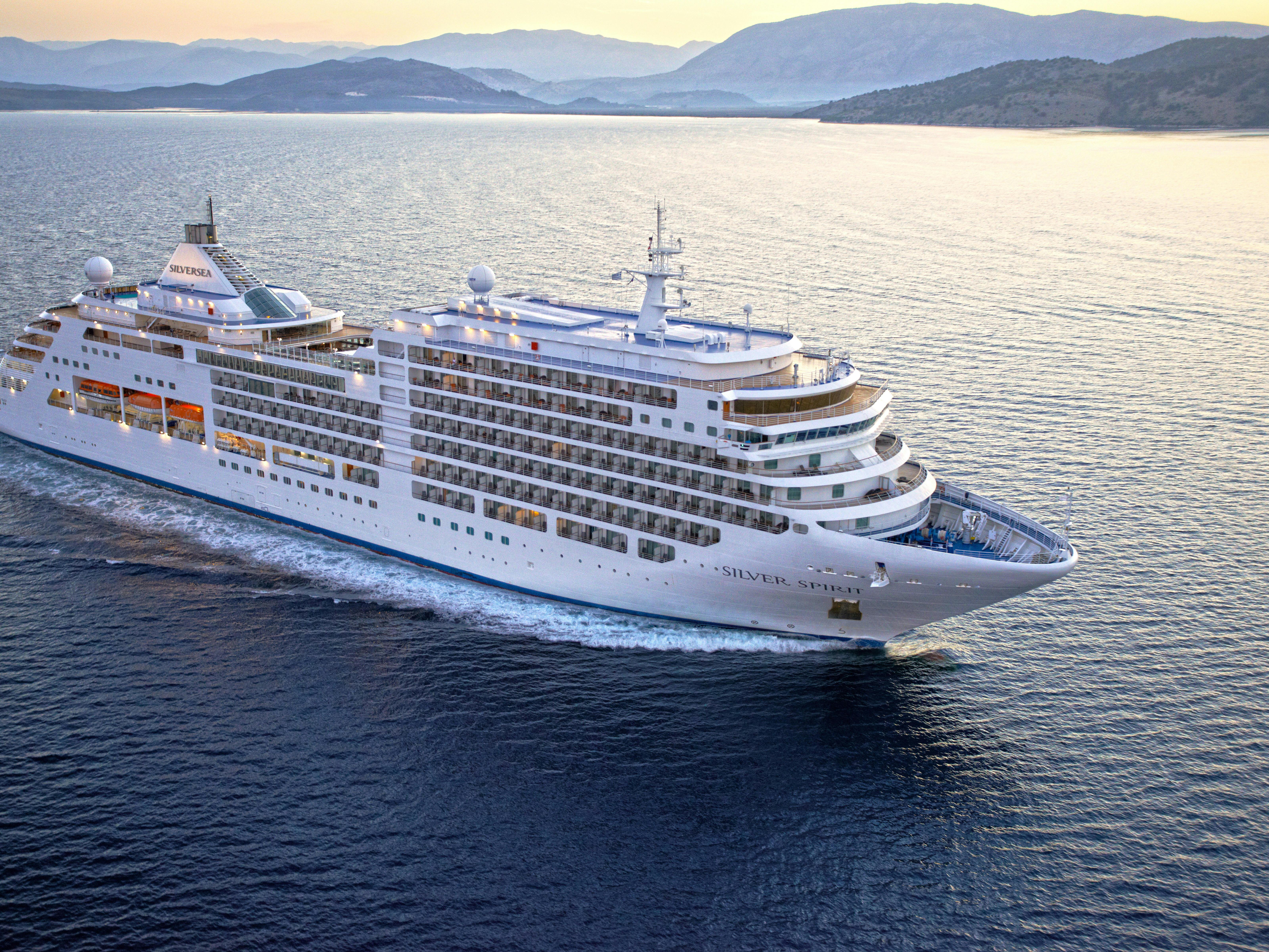 THE 11 BEST January 2025 Cruises to South Africa (with Prices) on 