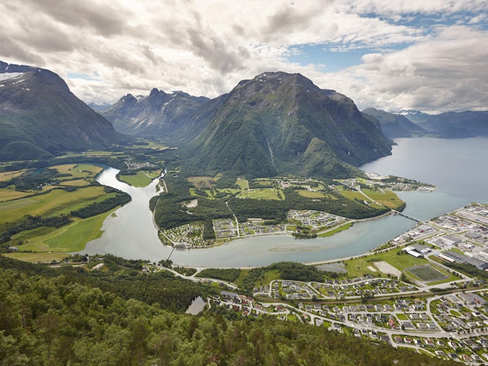 Andalsnes (Photo:ABB Photo/Shutterstock)