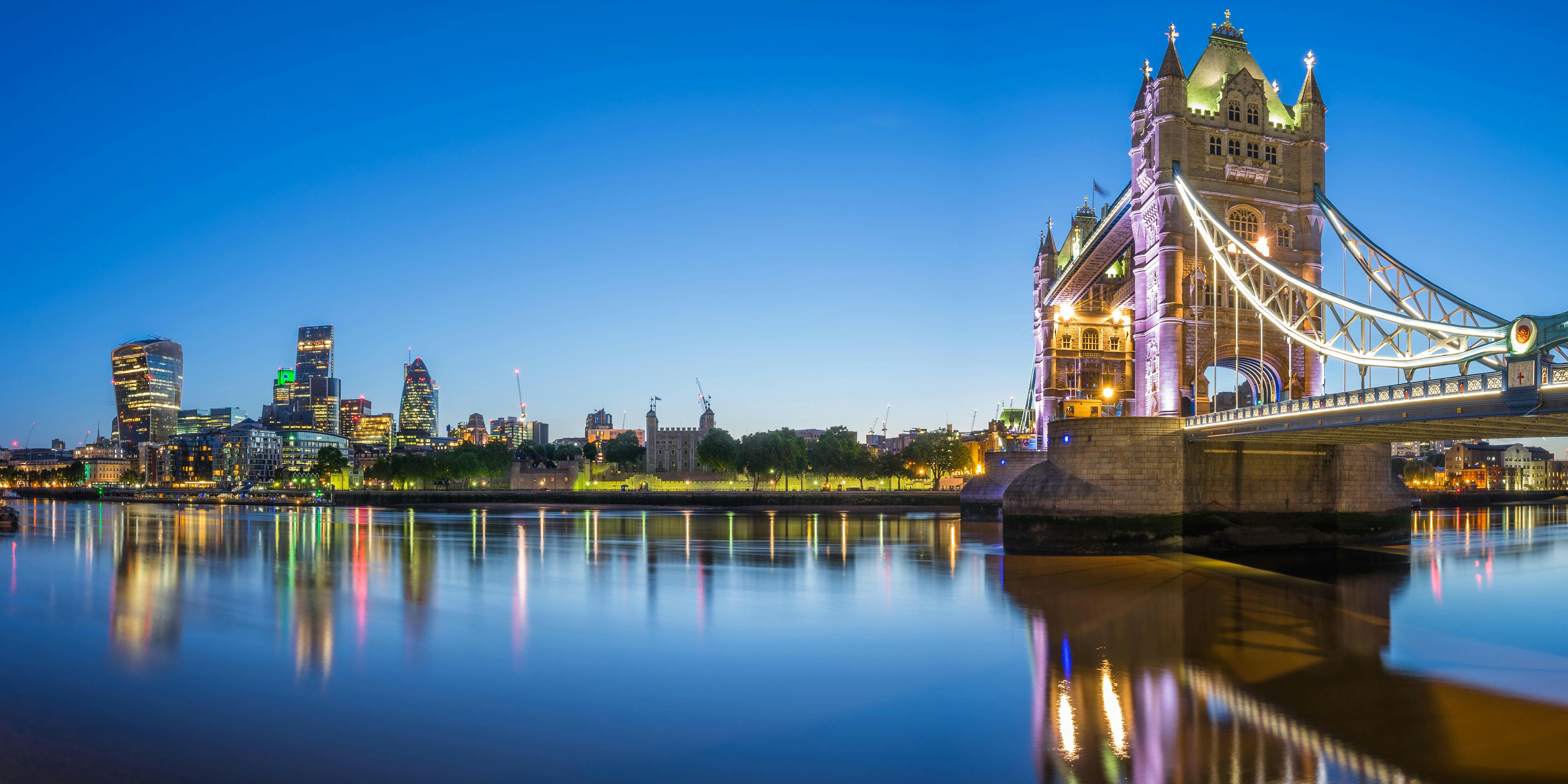 london river cruise