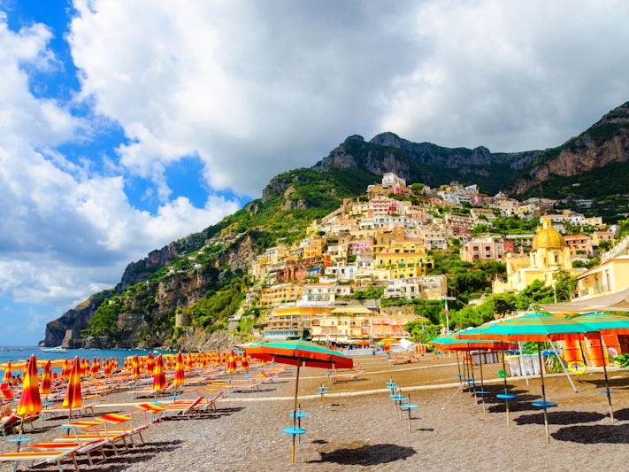 Positano (Amalfi) (Photo:lukaszimilena/Shutterstock)