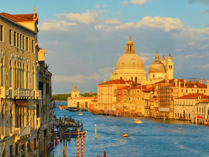 Venice (Photo:LazarenkoD/Shutterstock)