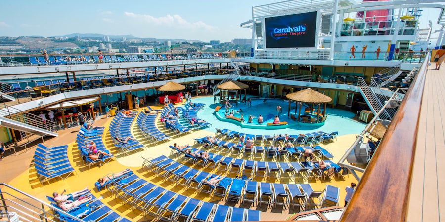 Carnival Confirms Self-Serve Cruise Ship Buffet is Back