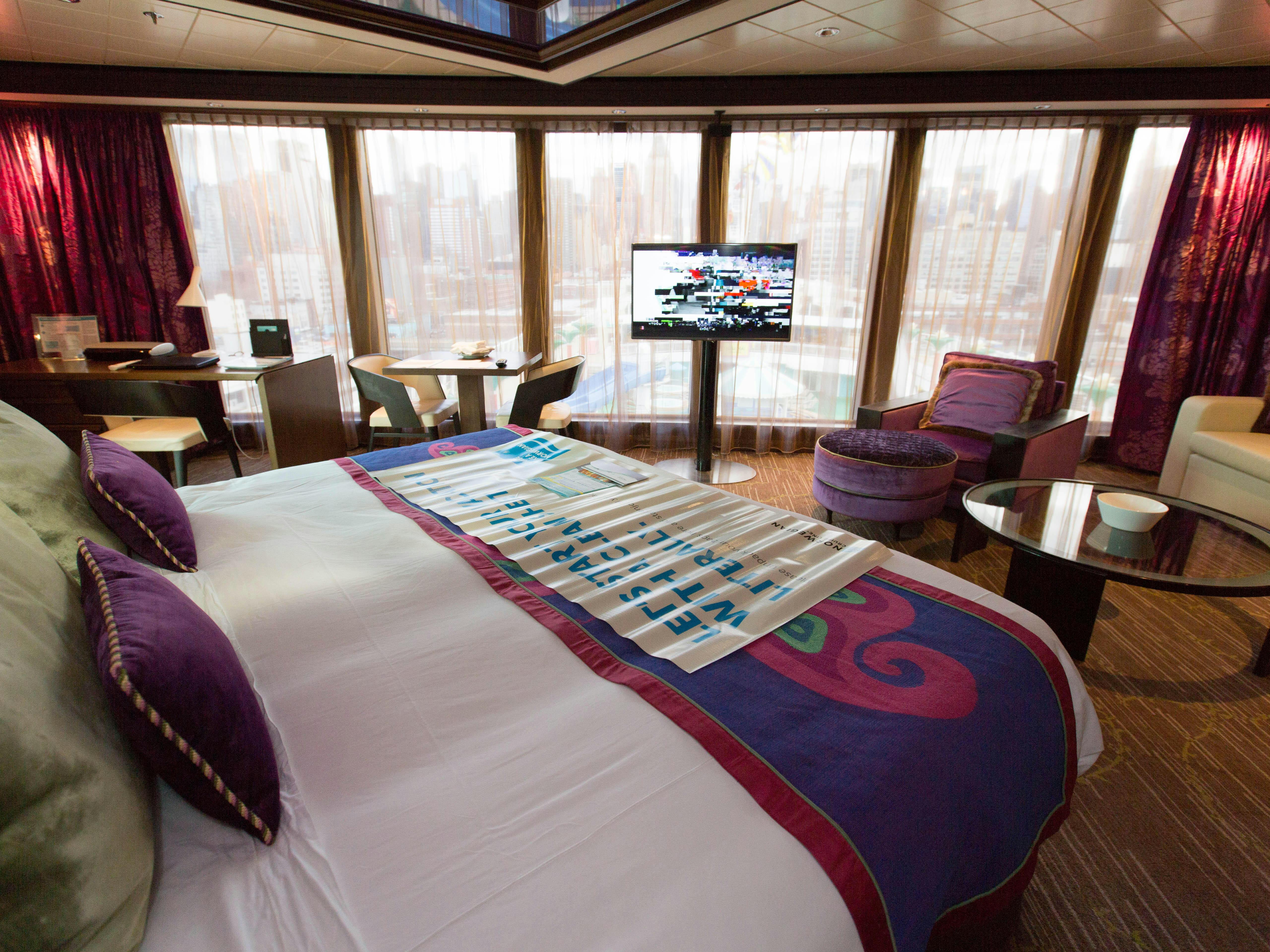 norwegian cruise gem