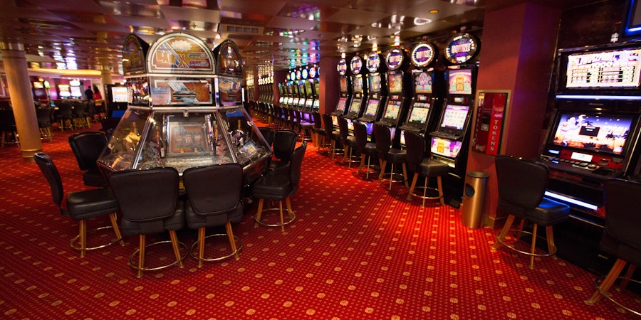 What to Expect on a Cruise: Cruise Ship Casinos - Cruises