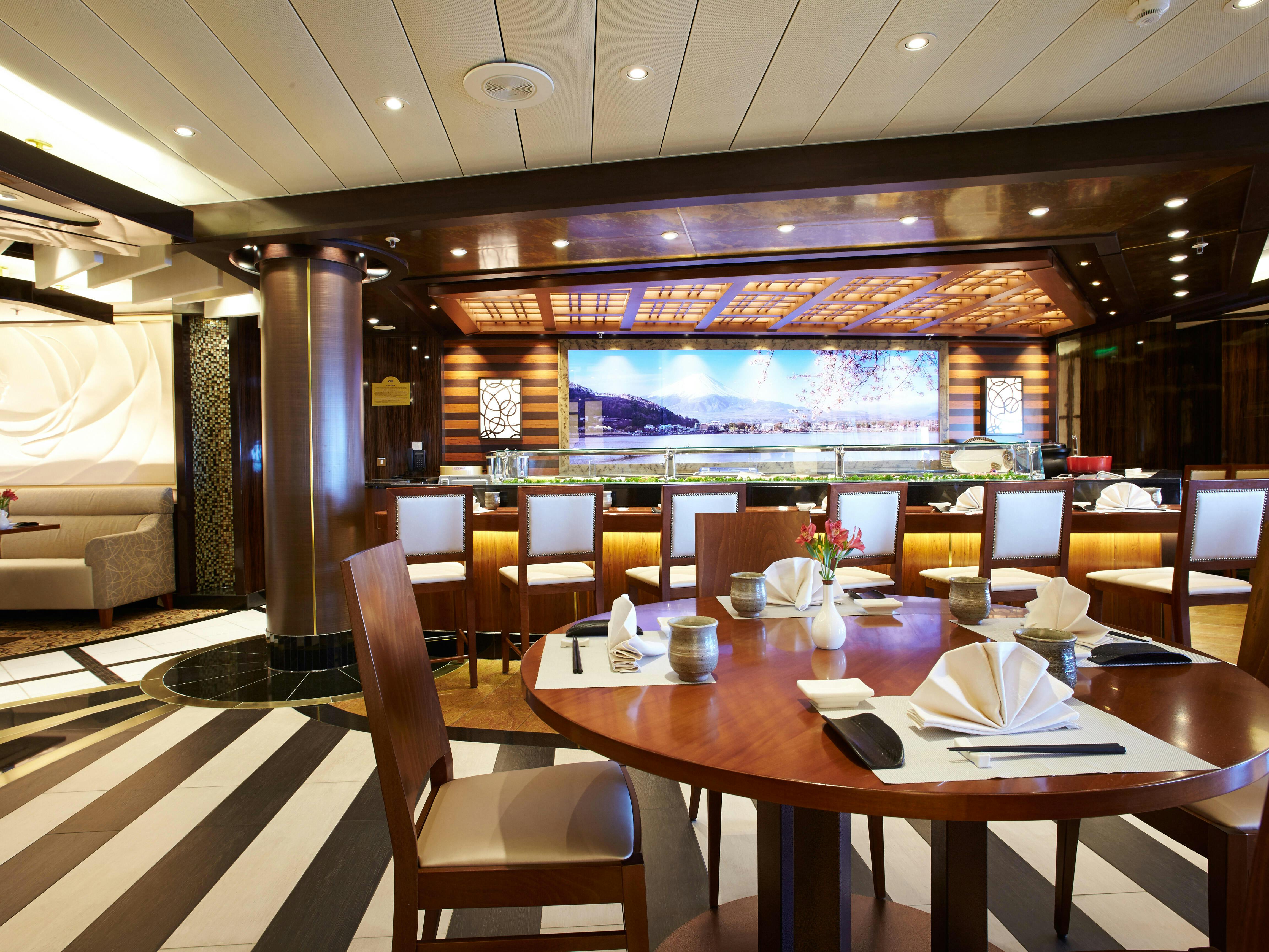 Diamond Princess Cruise Expert Review (2023)