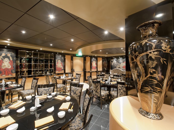 MSC Magnifica Dining