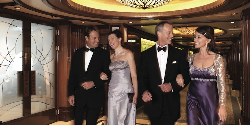 Gala Night on Queen Elizabeth (Photo: Cunard)