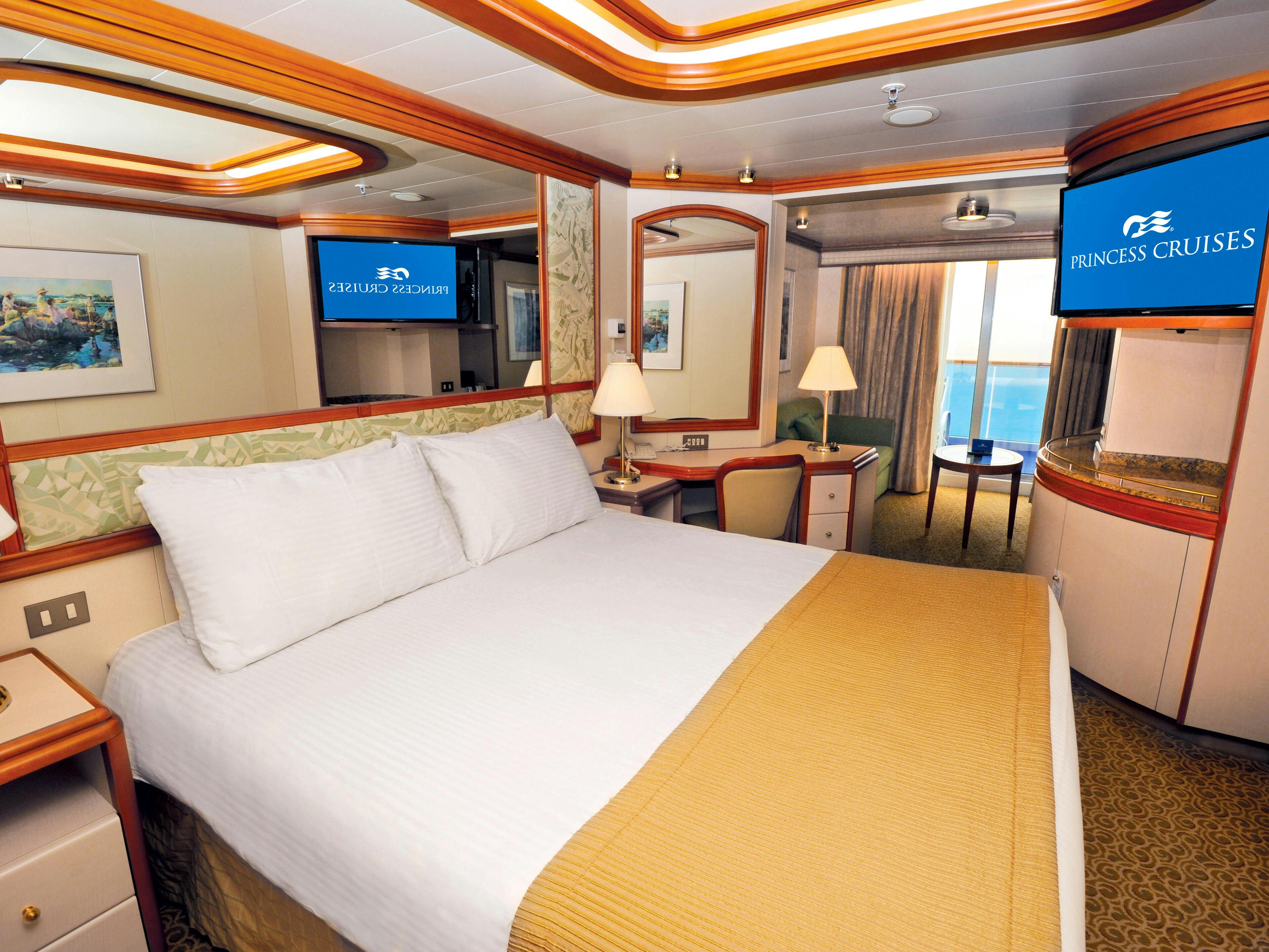 sapphire princess cruise ship