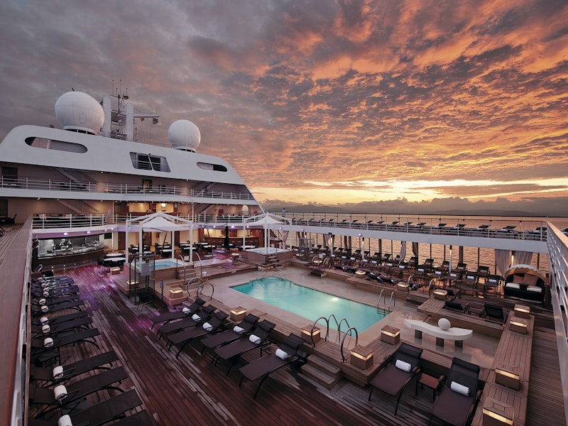 Top 10 Reasons to Upgrade to a Luxury Cruise - Cruises