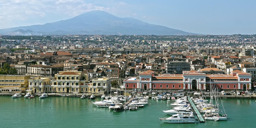 Catania (Photo: xabi_kls/Shutterstock.com) 