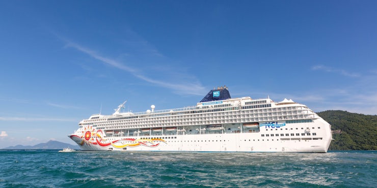 Princess Cruises vs. Norwegian Cruise Line - Cruises
