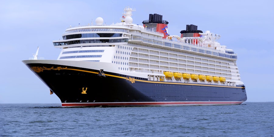 Disney Cruise Line News: Disney Dream Sets Sail From Port Canaveral, Marking Disney's U.S. Return to Sea