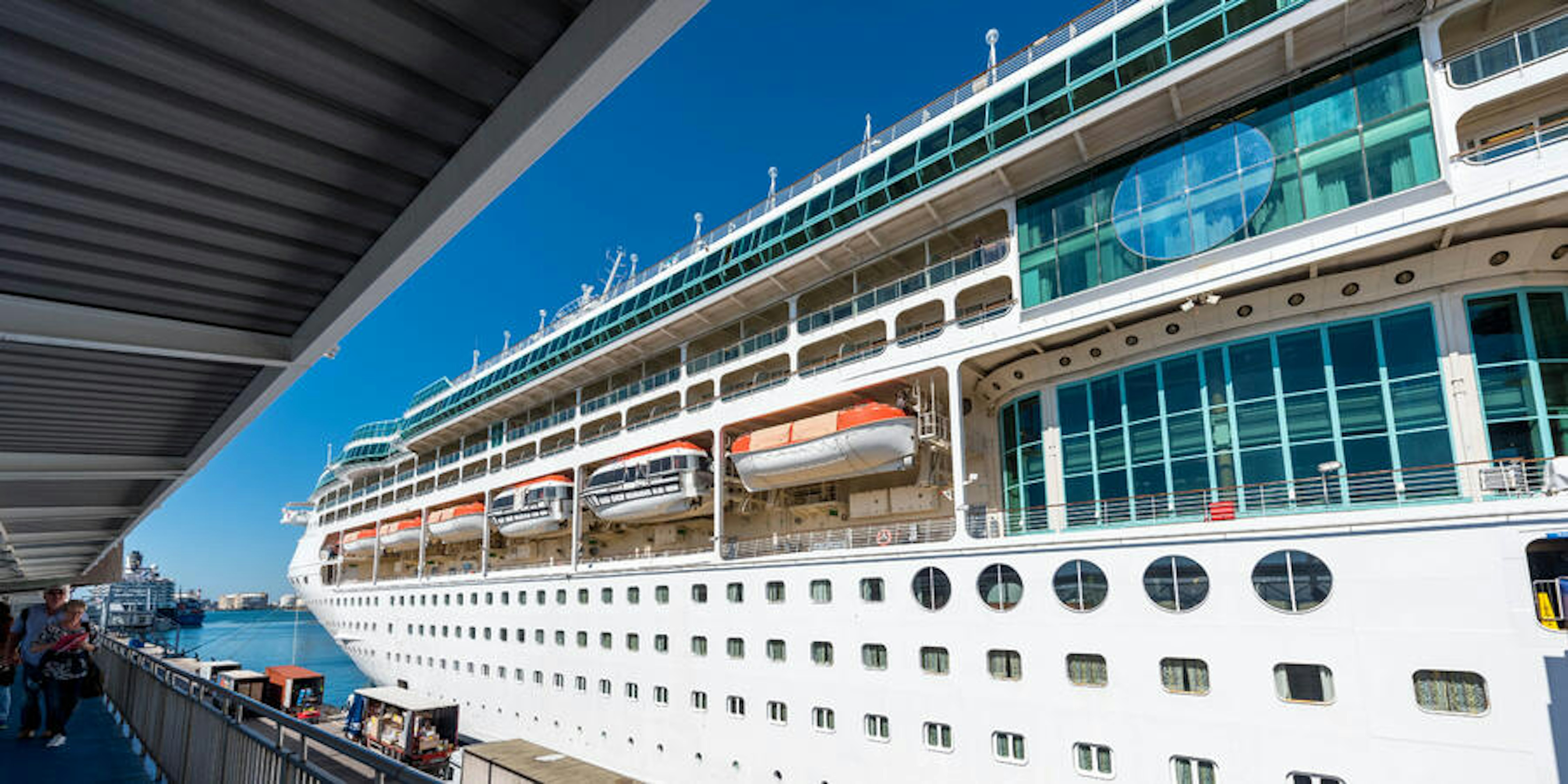 cruise ship turnaround day documentary