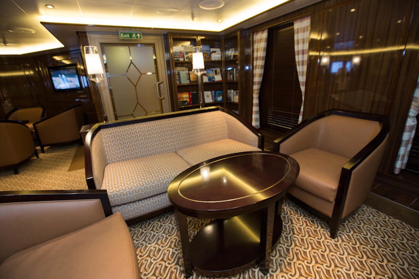 Concierge Lounge on the Regal Princess