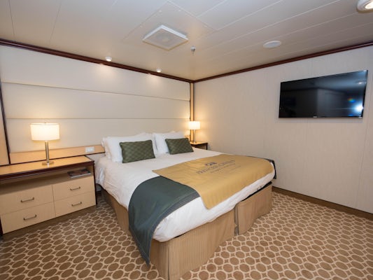 Regal Princess Cabins & Staterooms on Cruise Critic