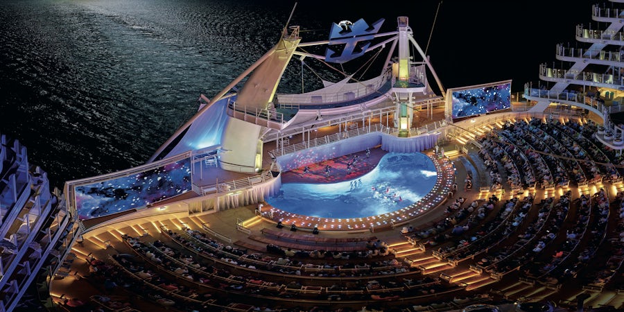 19 Free Things to Do on Royal Caribbean's Oasis-Class Cruise Ships