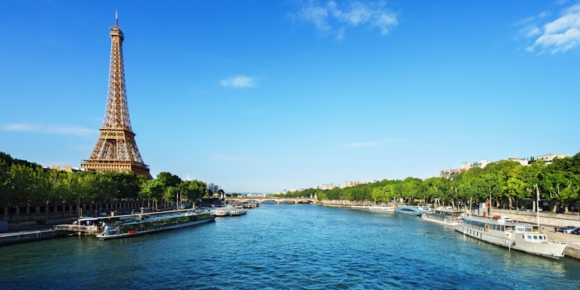 Seine River, Paris, France (Photo: Iakov Kalinin/Shutterstock)