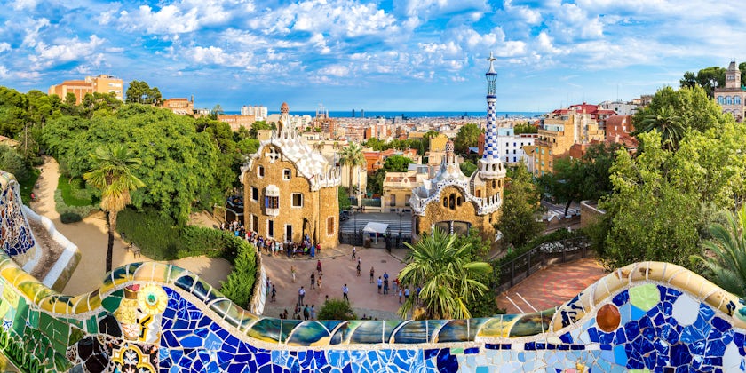 Park Guell by architect Gaudi in a summer day in Barcelona, Spain. (Photo: S-F/Shutterstock) (Photo:Kanuman/Shutterstock)