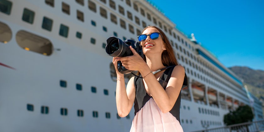 9 Tips for Taking Better Pictures on Your Next Cruise (Photo: RossHelen/Shutterstock.com)