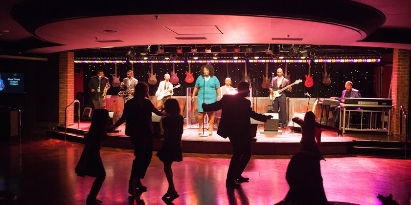 B.B. King's Blues Club on the Eurodam (Photo: Cruise Critic)