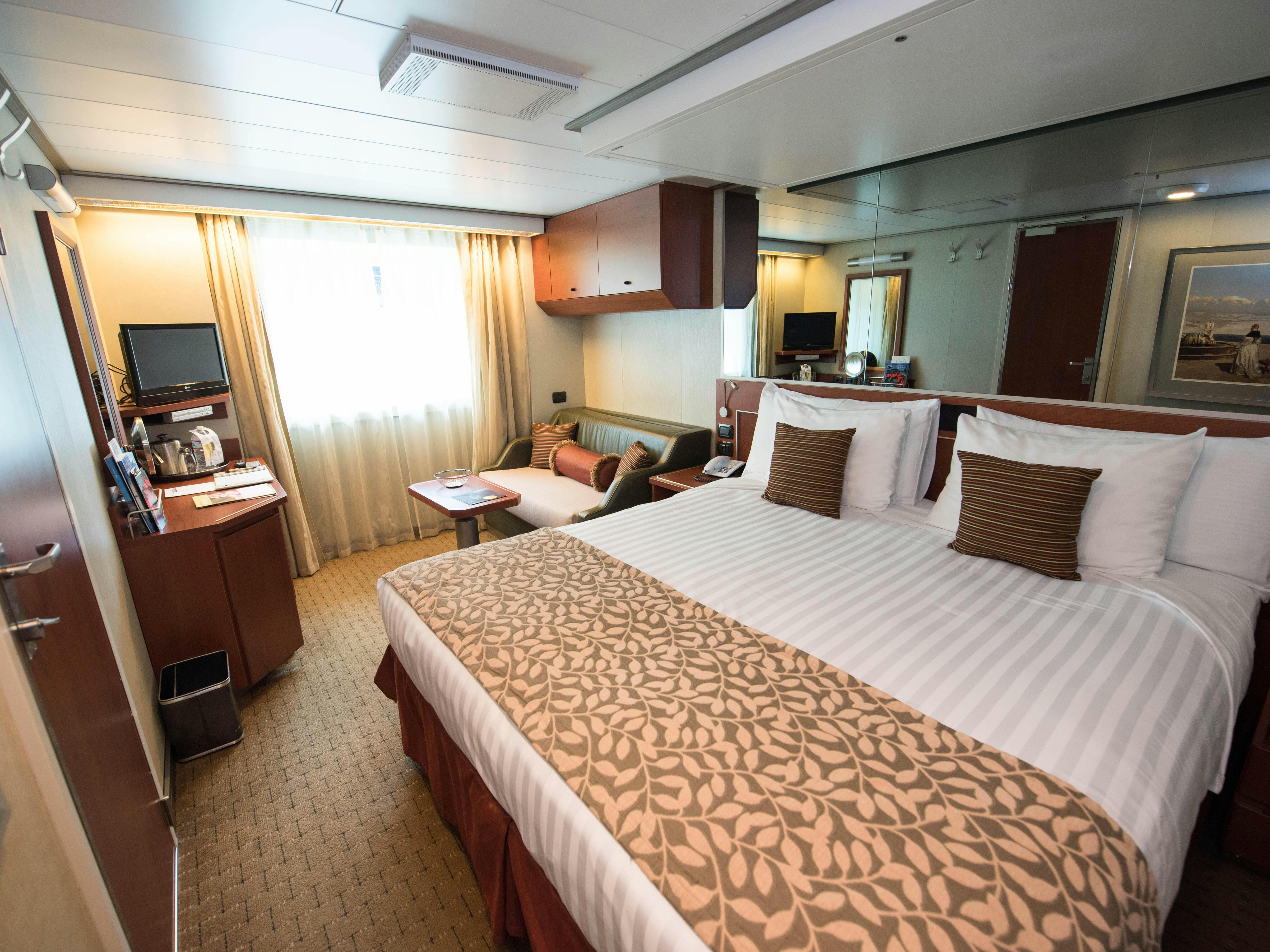 Eurodam Cabins & Staterooms on Cruise Critic