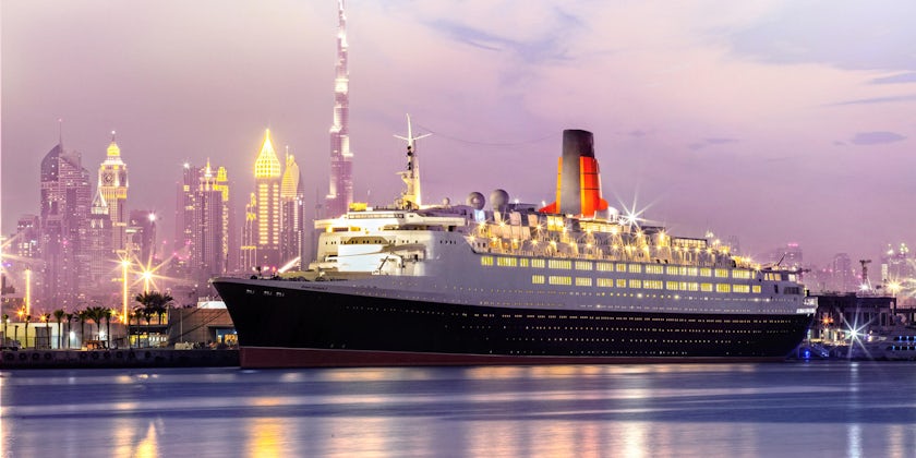 Queen Elizabeth 2 in Dubai (Photo: Cunard)
